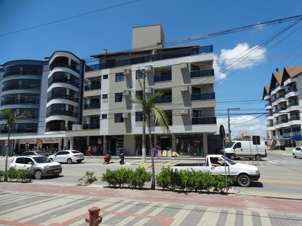 Apartamento Bombas Avenida Principal Apartment บอมบินญัส ภายนอก รูปภาพ